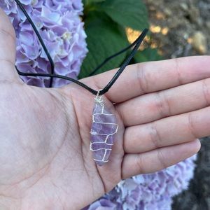 ✨Amethyst Crystal Necklace ✨